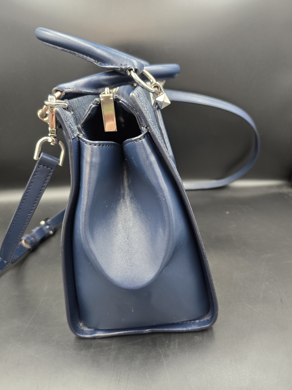 Michael Kors Navy Stripe Signature Satchel - Picture 2 of 13